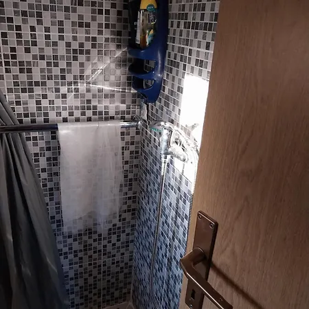 Studio Apartman Sa 1 Spavacom Sobom דירה