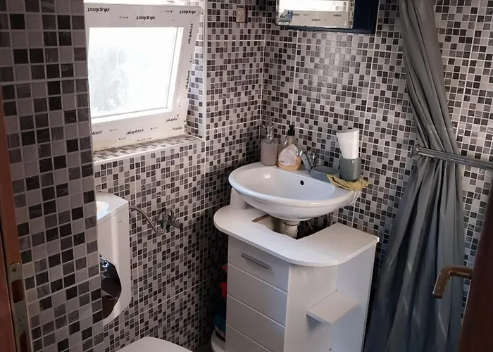 U Ruralnom Okruzenju Appartement Donji Karin