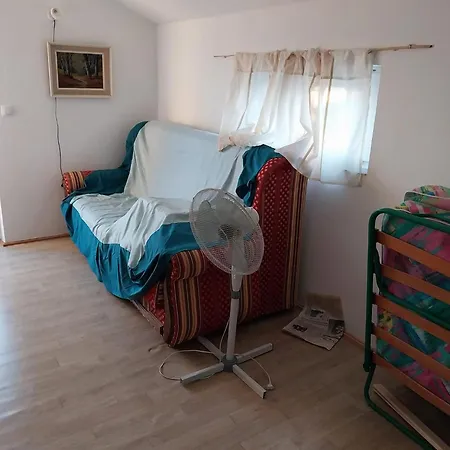 U Ruralnom Okruzenju * Donji Karin
